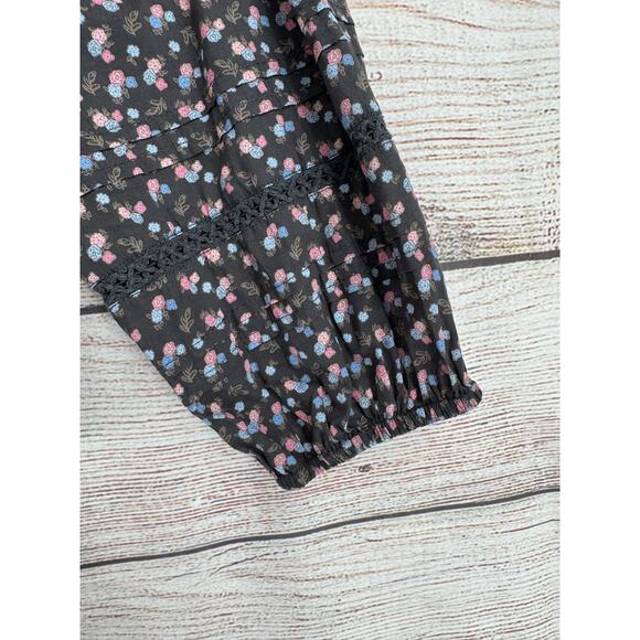 Lot of 2 Lucky Brand Floral Blouses Womens Medium Gray Pink Blue - Picture 12 of 16